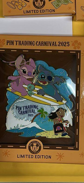 Lilo & Stitch Angel Hong Kong Jumbo LE 300 Disney Pin