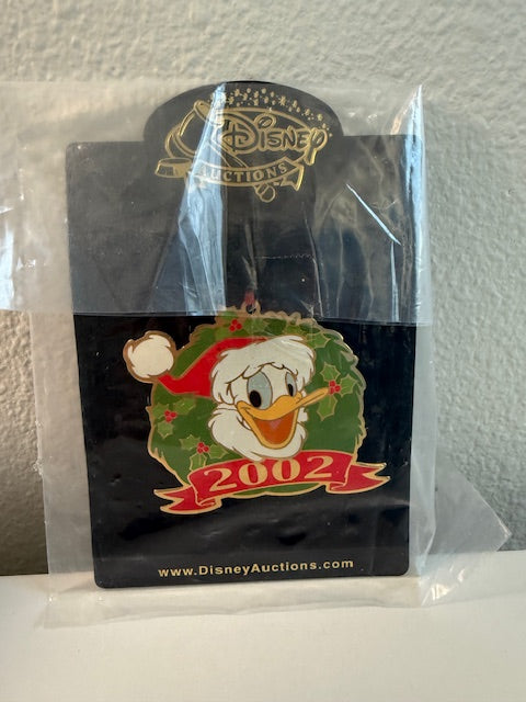 Donald Wreath Auctions LE 100 Ornament AP NOT A PIN