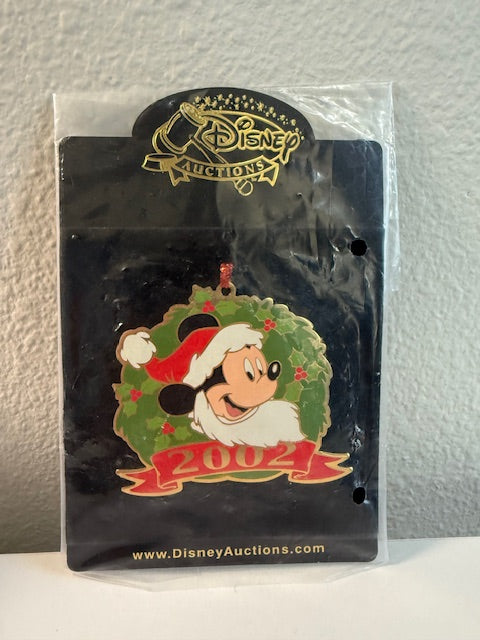Mickey Mouse Auctions LE 100 Ornament AP NOT A PIN