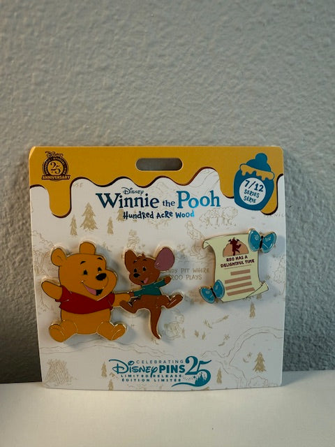 Winnie the Pooh 7/12 LR Disney Pin