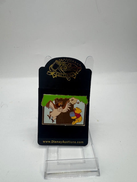 Pooh and Owl Auctions Tree LE 250 Disney Pin
