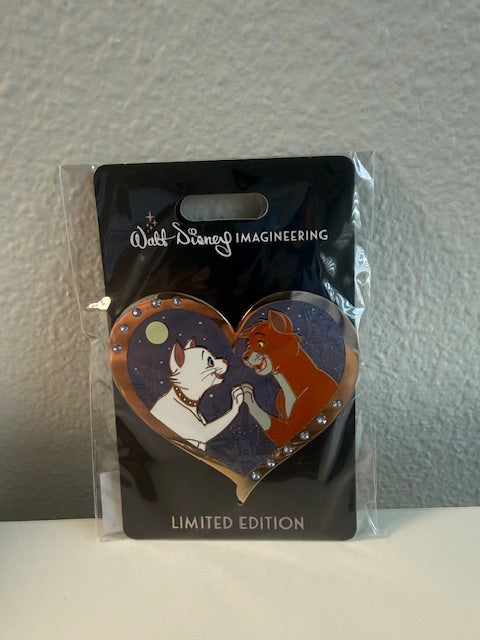 Duchess O'Mally Couple Heart Valentine WDI LE 300 Disney Pin