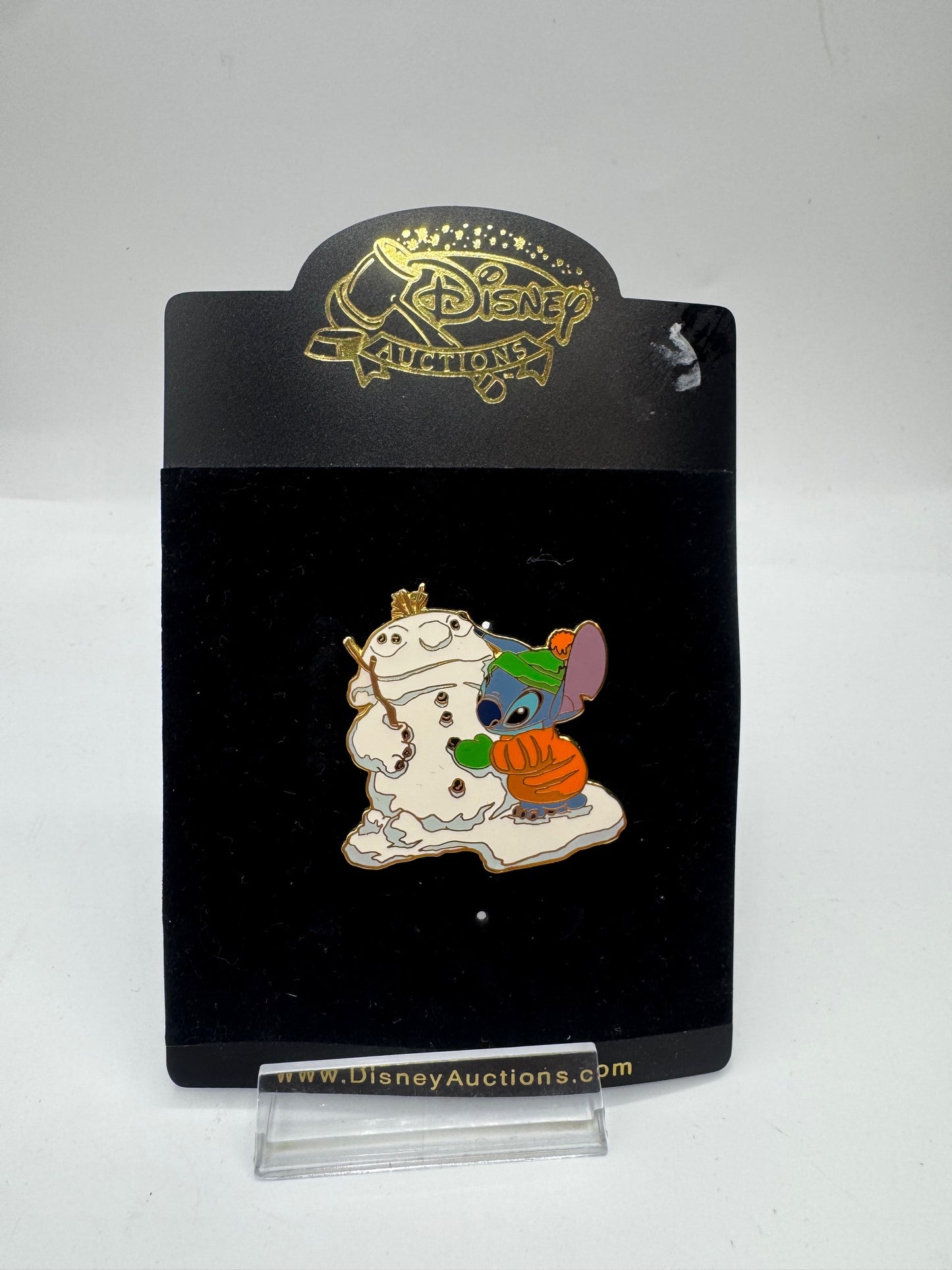 Stitch Snowman Auctions LE 1000 Disney Pin