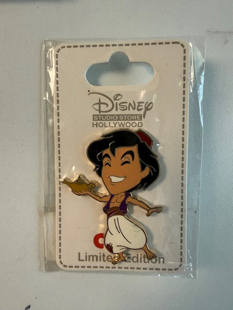 Aladdin Cutie DSSH LE 300 Disney Pin