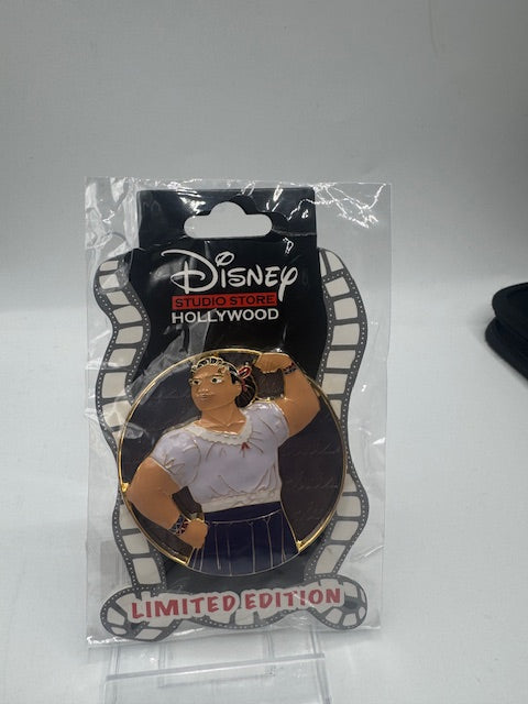 Luisa Cursive Cutie DSSH LE 400 Disney Pin