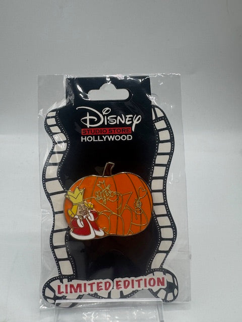King Hearts Alice Pumpkin DSSH LE 400 Disney Pin