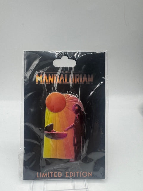 Mandalorian Star Wars DEC LE 250 Disney Pin