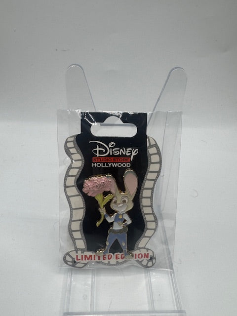 Judy Hopps Flower DSSH LE 400 Disney Pin