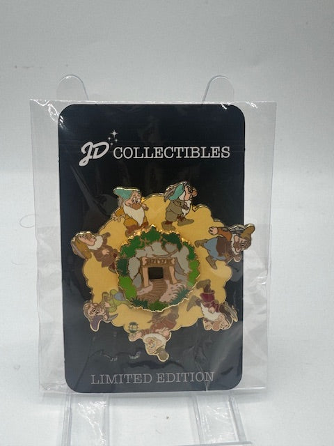 Snow White Seven Dwarfs Auctions Spinner LE 500 Disney Pin