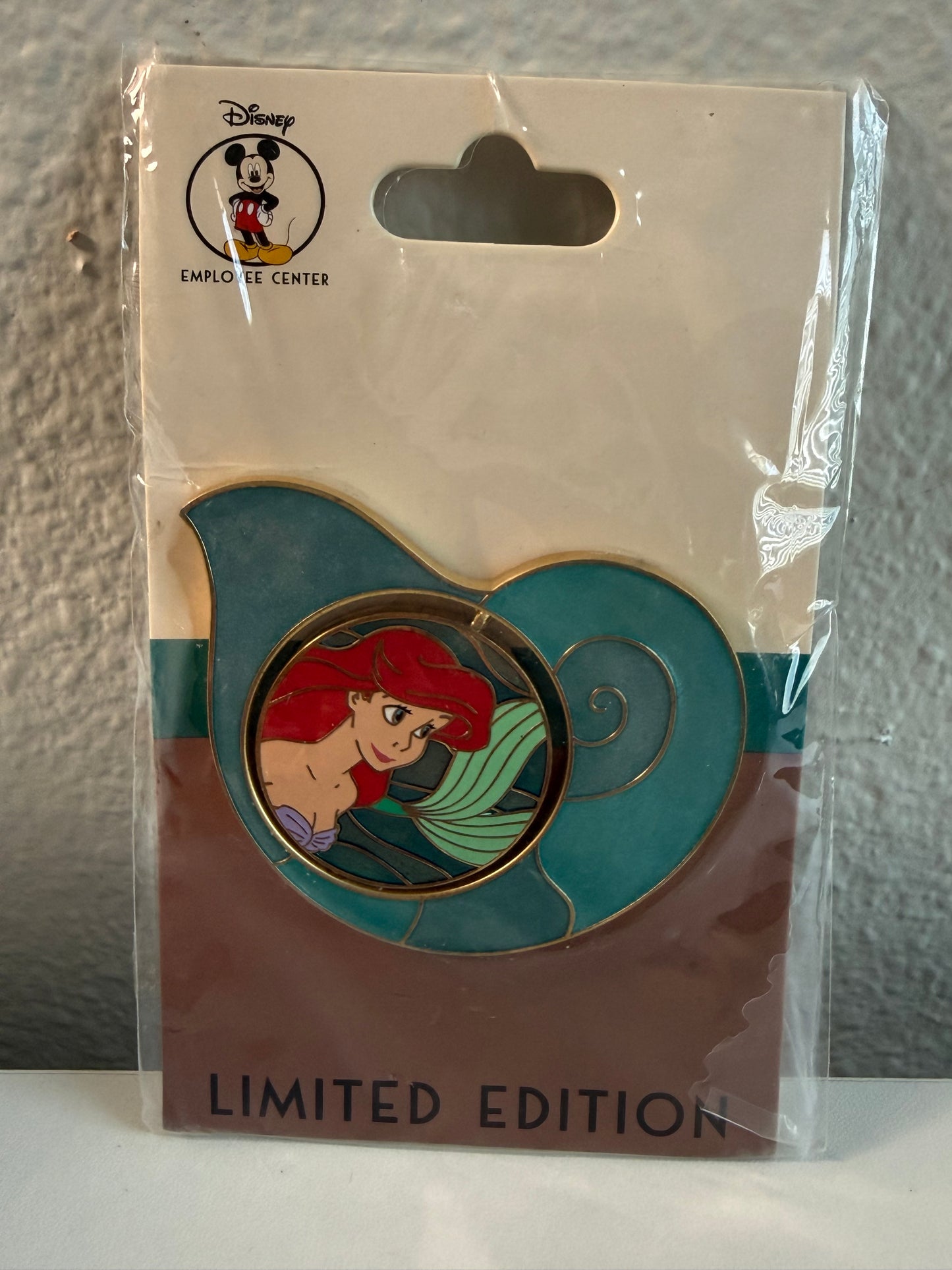 Ariel Ursula Spinner DEC LE 250 Disney Pin