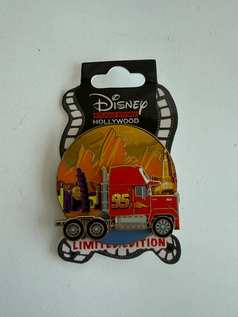 Mac Cars Pin