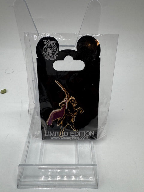Headless Horseman Shopping LE 250 Disney Pin