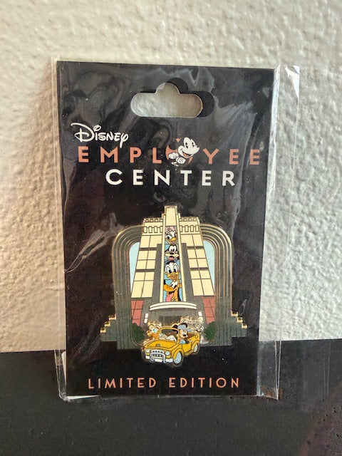 Fab 5 DEC Studios DEC LE 250 Disney Pin