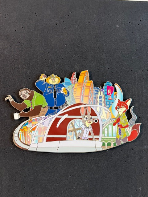 Zootopia WDI LE 400 Jumbo Comes with Card and Plastic