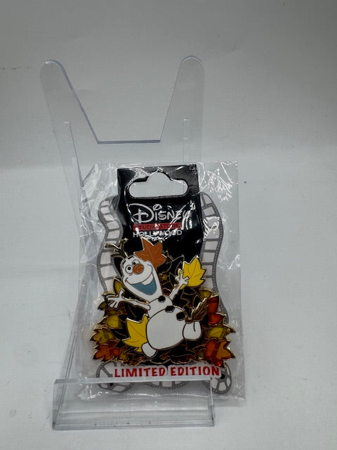 Olaf Fal Leafs DSSH LE 400 Disney Pin