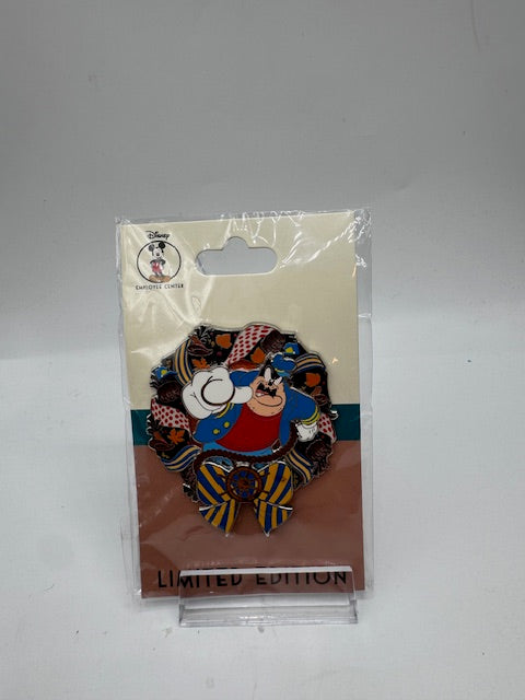 Pete Villain Wreath DEC LE Disney Pin