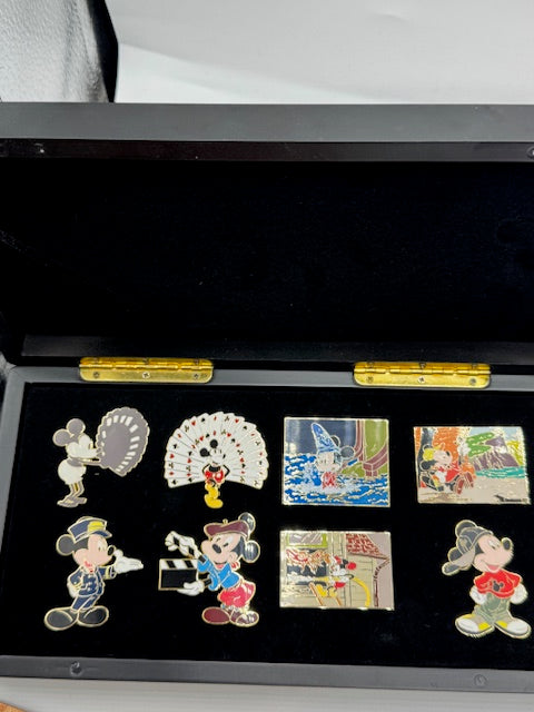 Mickey D23 Years 8 Though The Years Box Set