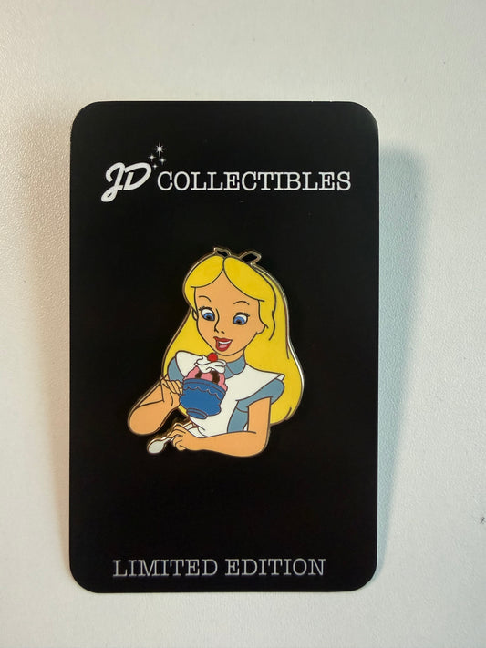 Alice PTD DSSH LE Disney Pin