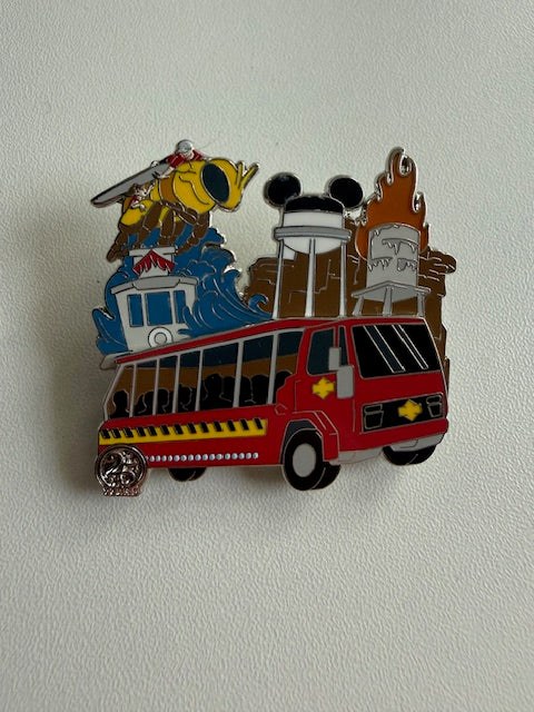Backlot Hollywood Studios LE 1000 Artist Pin