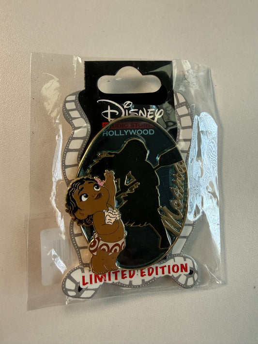 Moana Growing Up DSSH LE 400 Disney Pin