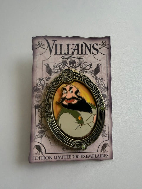 Stromboli Paris Villain LE 700 Disney Pin