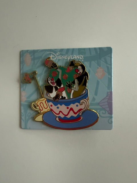 Playing Cards  Paris LE 700 Disney Pin